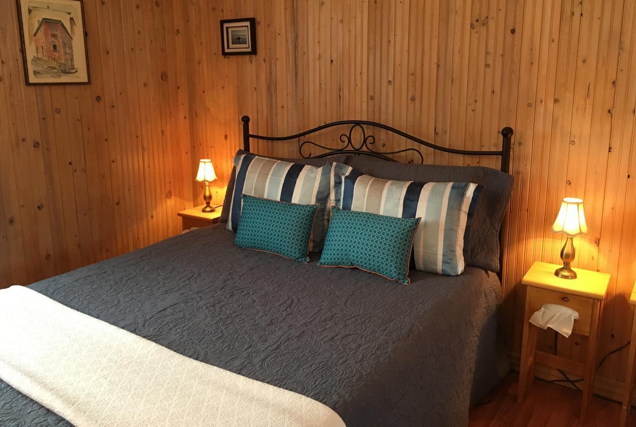 La Chouette Viree Bed & Breakfast กรองส์-แบรเฌอรอนส์ ภายนอก รูปภาพ