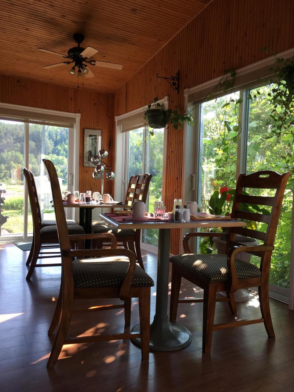 La Chouette Viree Bed & Breakfast กรองส์-แบรเฌอรอนส์ ภายนอก รูปภาพ